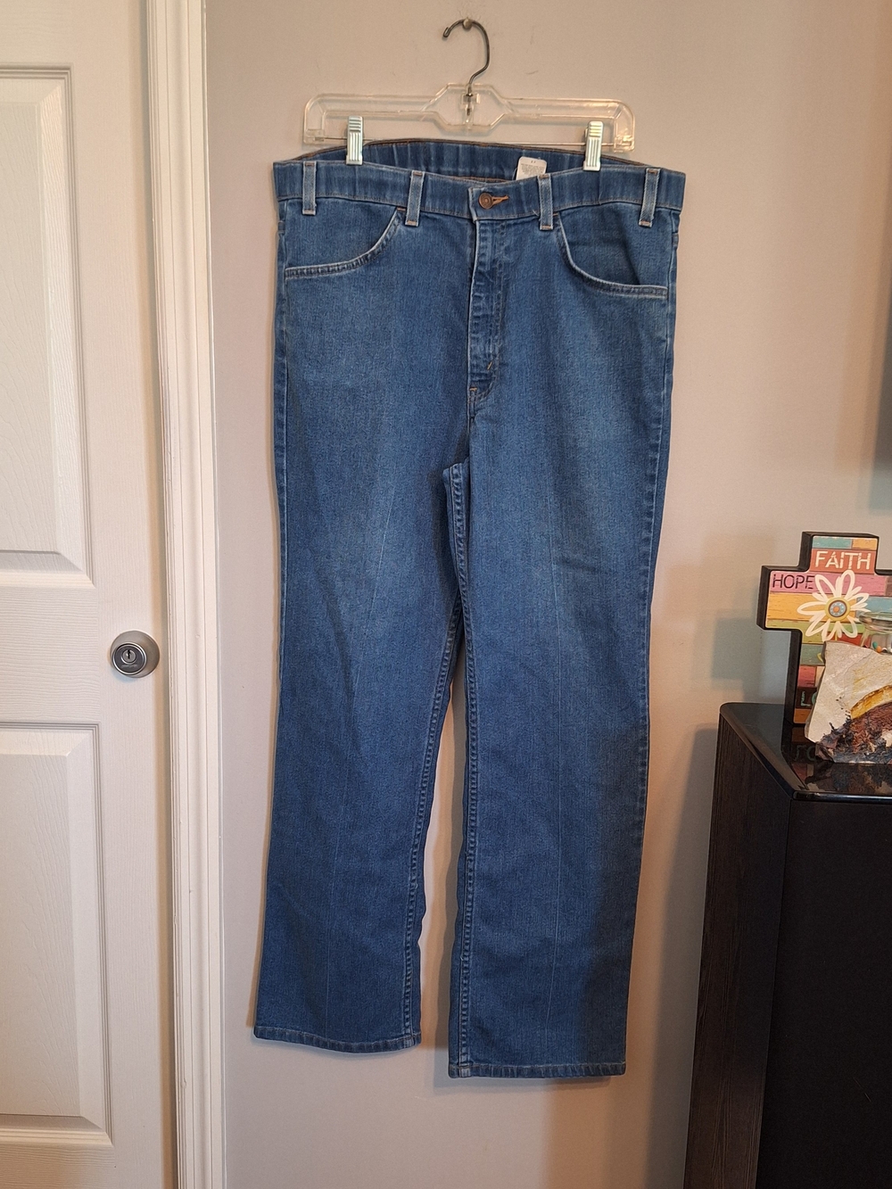 Levi's Men's Classic Blue Denim Retro 90's Jeans